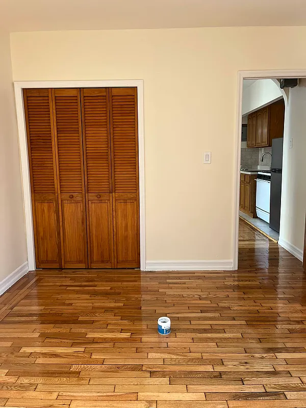 Junior 1 bedroom Marble Hill