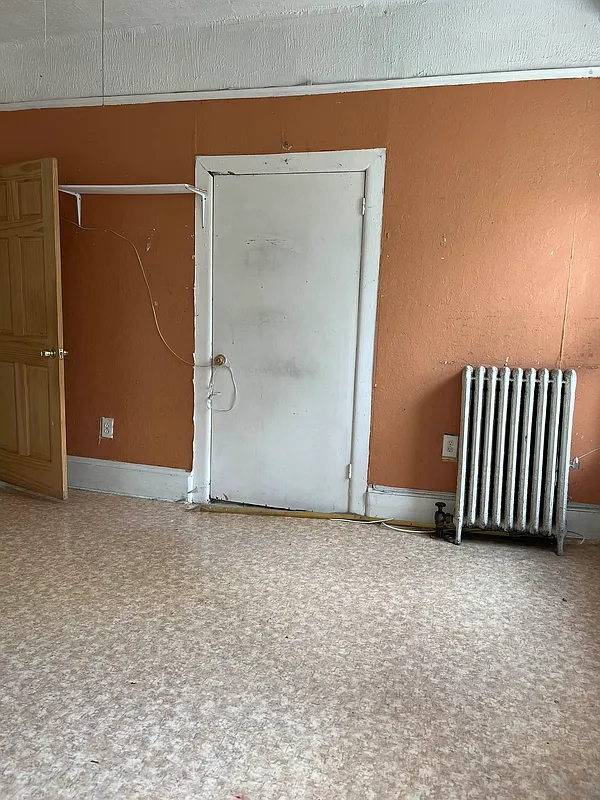 4 Bedroom HDFC in Hamilton Heights