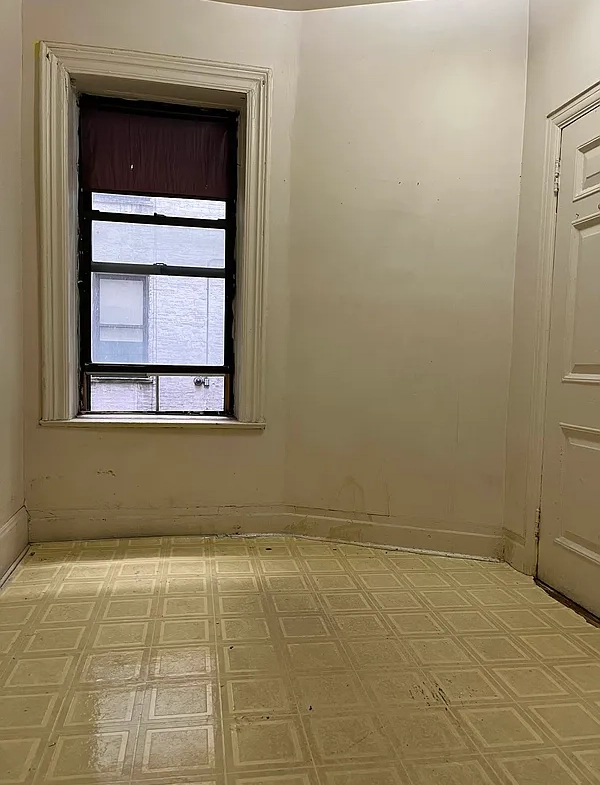 4 Bedroom HDFC in Hamilton Heights