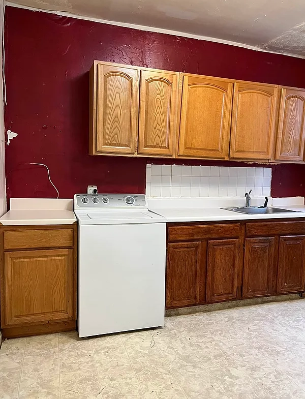 4 Bedroom HDFC in Hamilton Heights