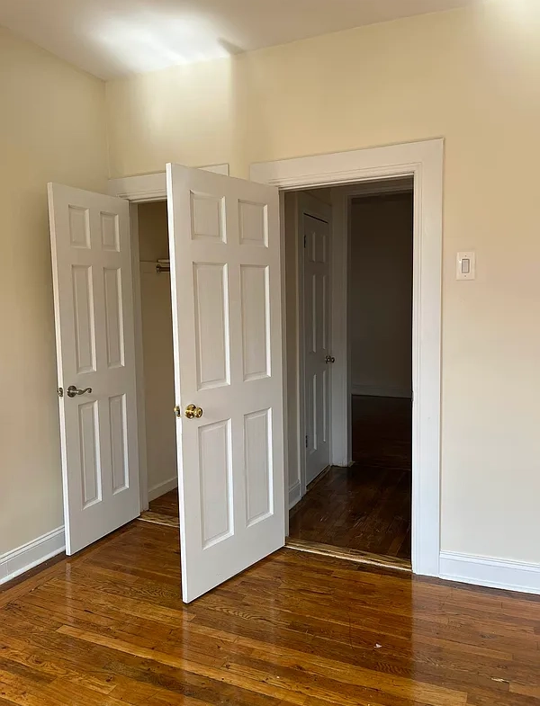 Large 2 Bedroom For Rent in Kingsbridge