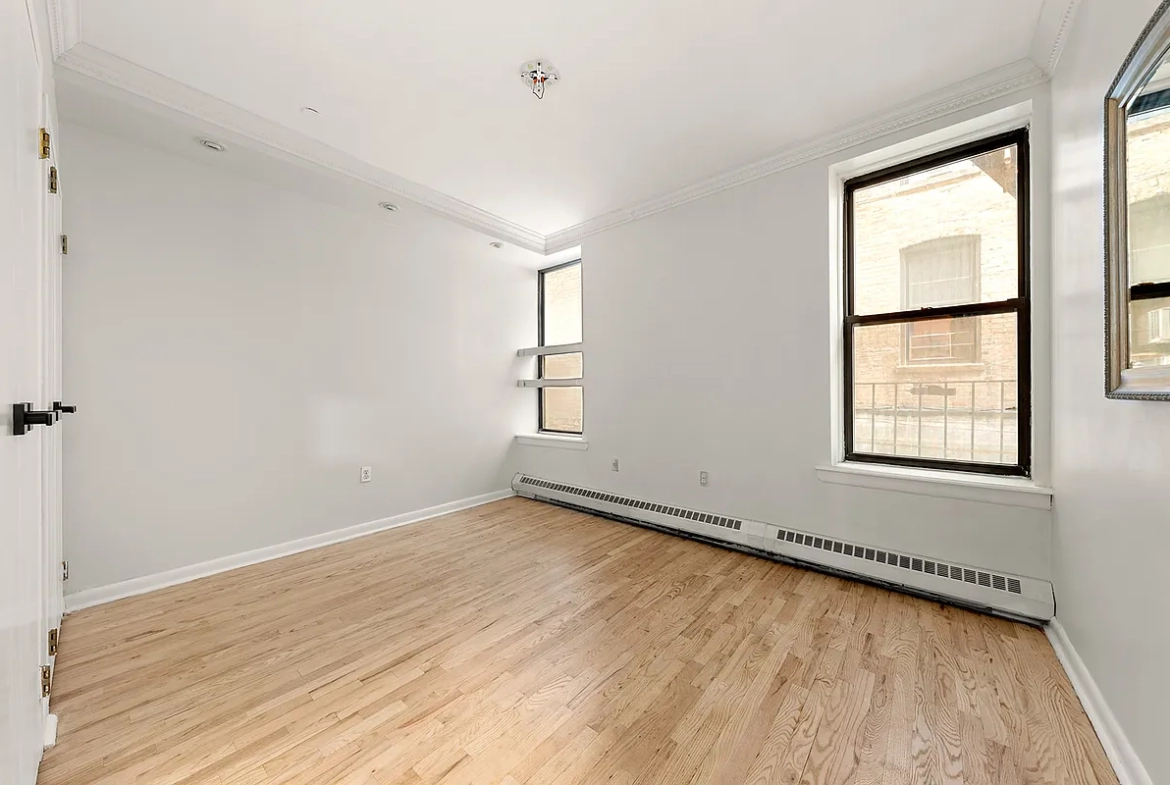 Gorgeous 2 Bedroom HDFC in Inwood